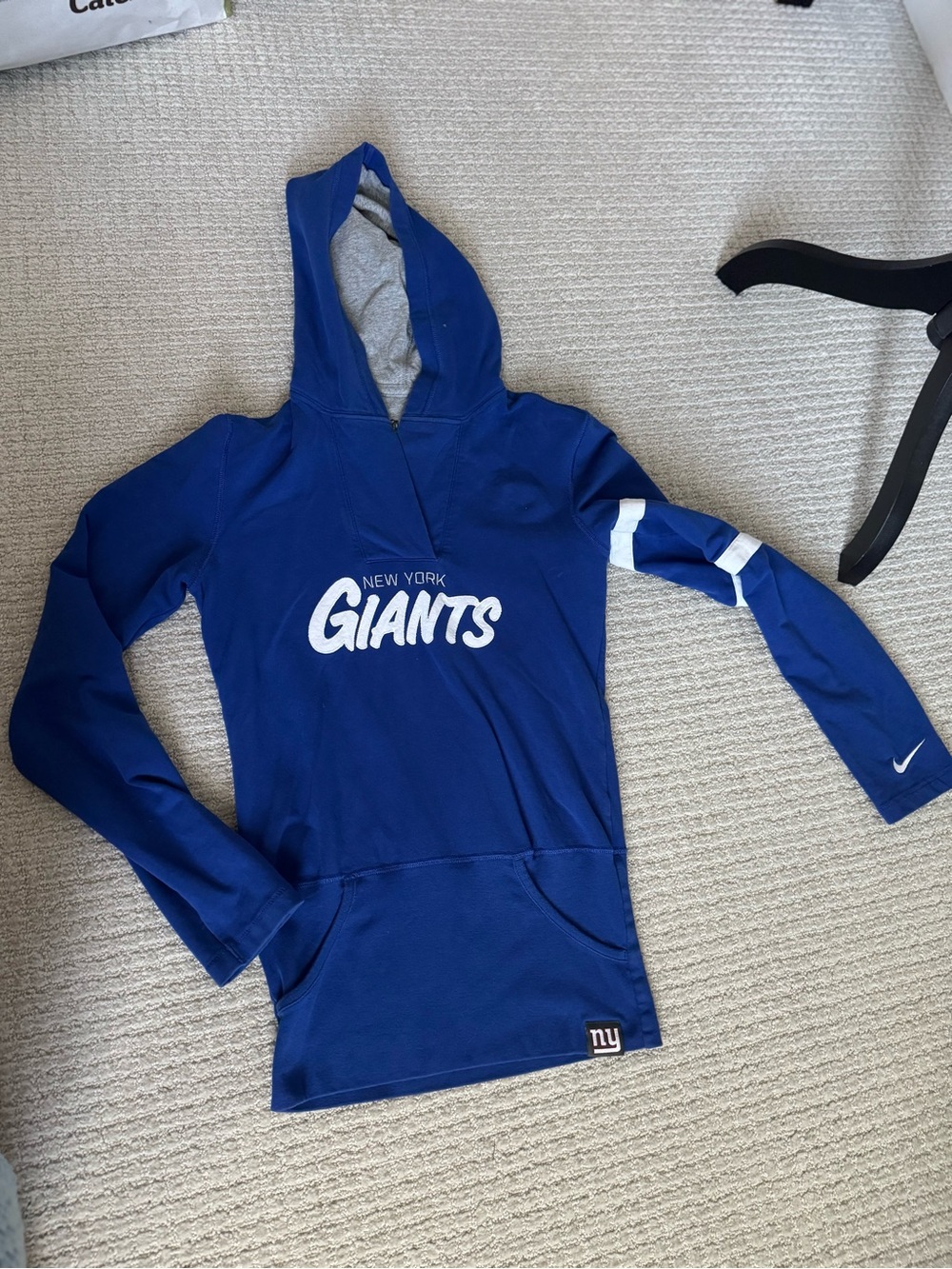 NFL Team Nike women’s size small New York Giants Blue Hoodie